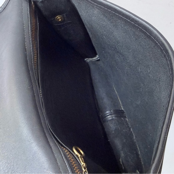 Vintage Coach Saddle Pouch Bag 9590 Black Glovetanned Leather New York City USA - Picture 9 of 15